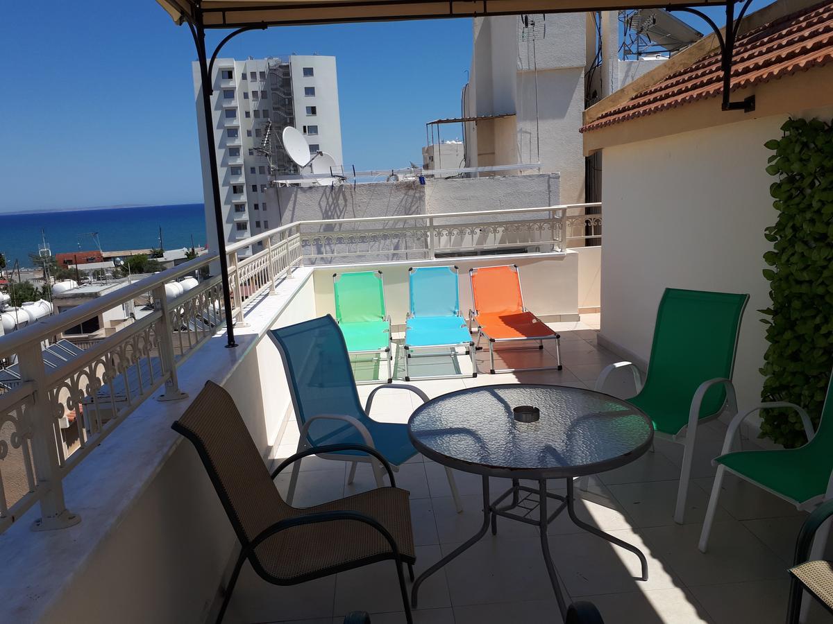 Panikos Beach Apartment I Larnaca Esterno foto